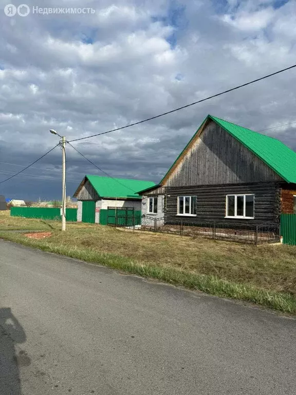 Дом в село Сингуль Татарский, Земляничная улица, 8 (108 м) - Фото 0