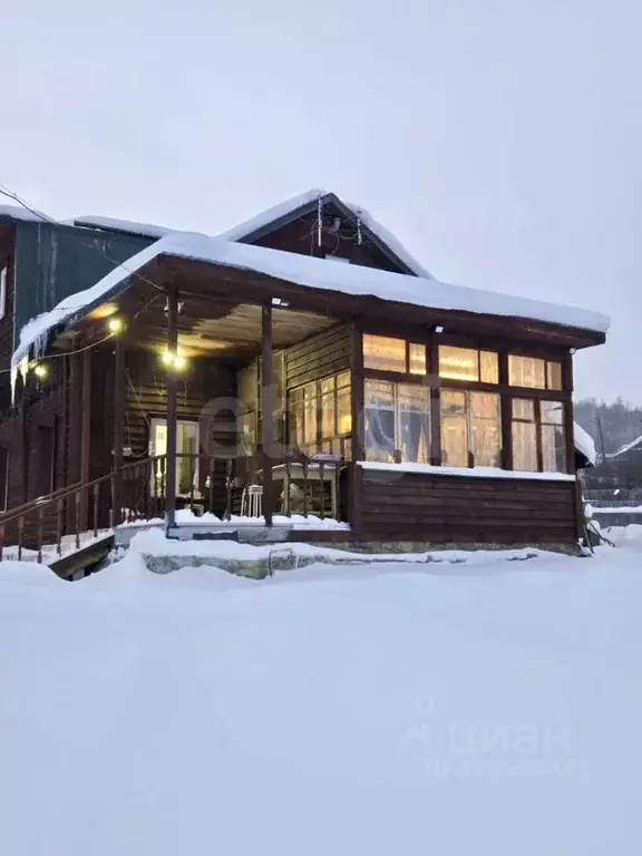 Дом в Свердловская область, Дегтярск ул. Серова, 48 (124 м) - Фото 1