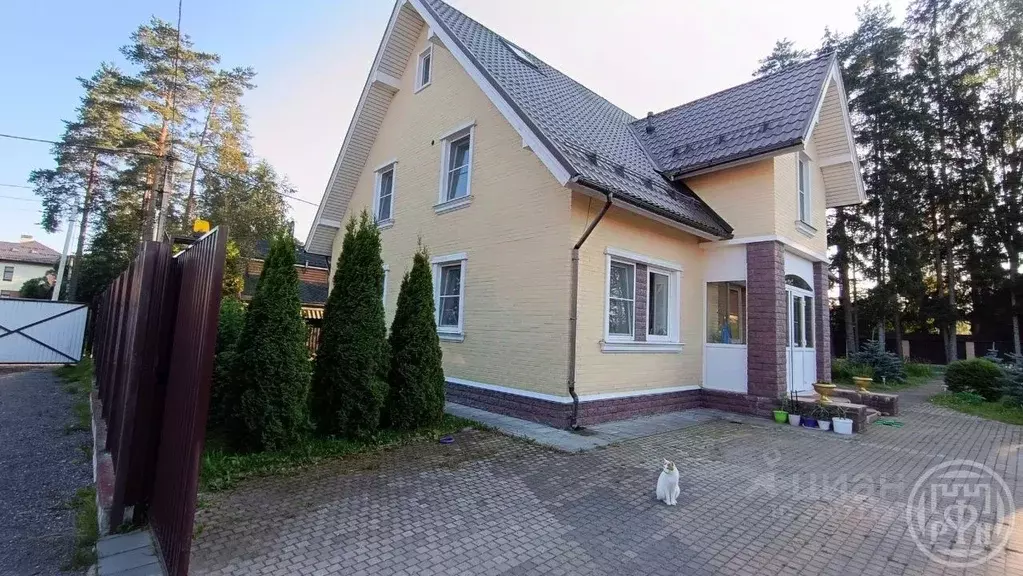 Дом в Ленинградская область, Всеволожск Луговая ул. (250 м) - Фото 1