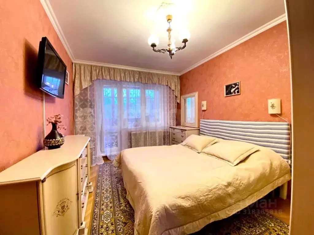 3-к кв. Костромская область, Кострома ул. Задорина, 8 (64.7 м) - Фото 0