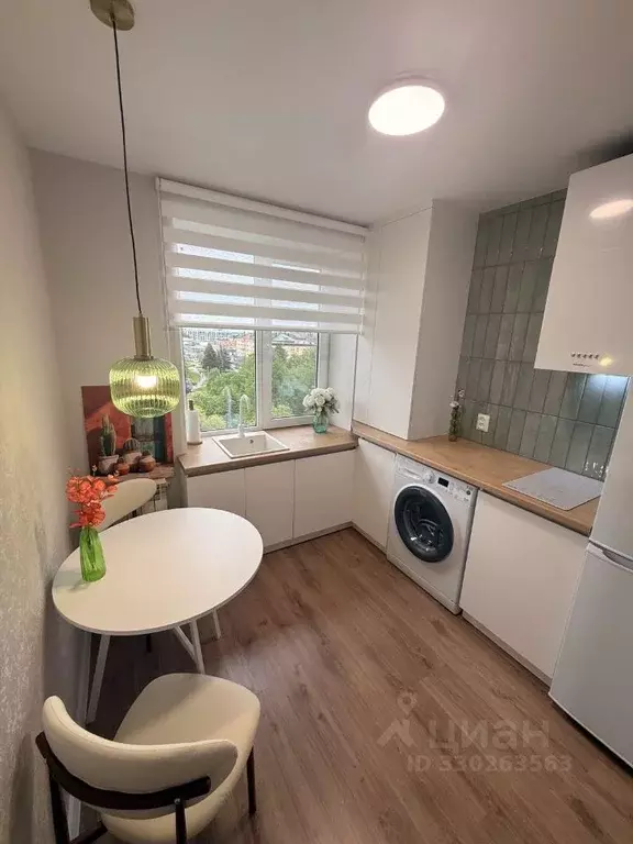 2-к кв. Карелия, Петрозаводск ул. Анохина, 45 (41.0 м) - Фото 1