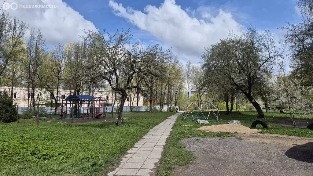 4-комнатная квартира: Торжок, улица Максима Горького, 55 (61.1 м) - Фото 0