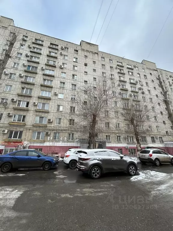 3-к кв. Волгоградская область, Волгоград Авиаторская ул., 3 (57.1 м) - Фото 0