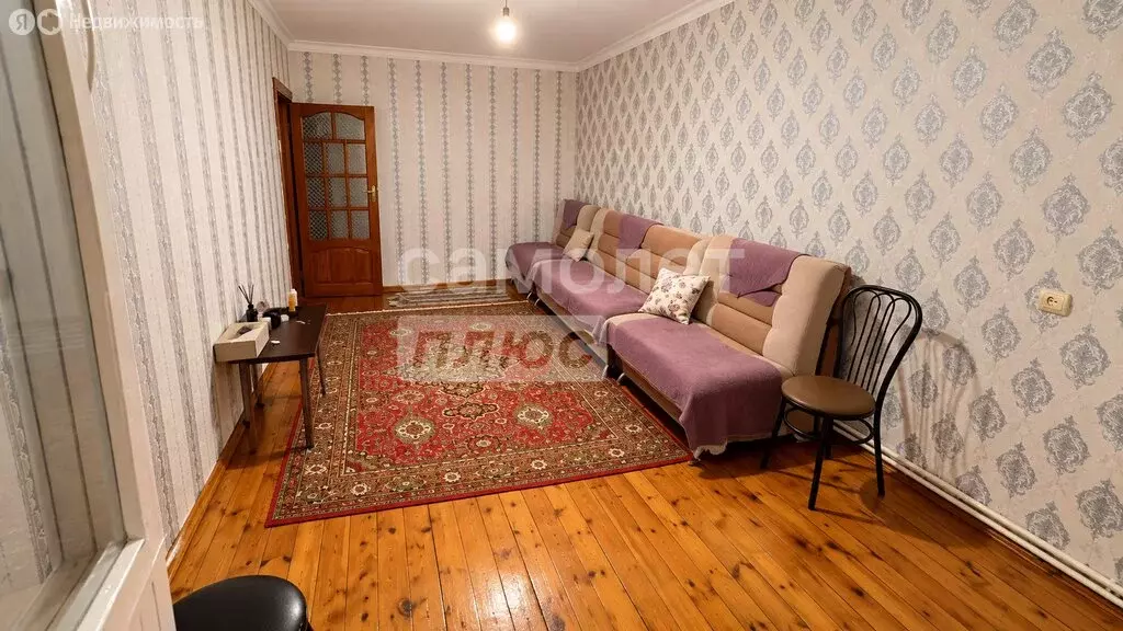4-комнатная квартира: город Кизилюрт, улица Гагарина, 76 (82 м) - Фото 2