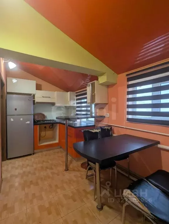 2-к кв. Крым, Черноморское пгт ул. Чапаева, 26 (20.0 м) - Фото 1