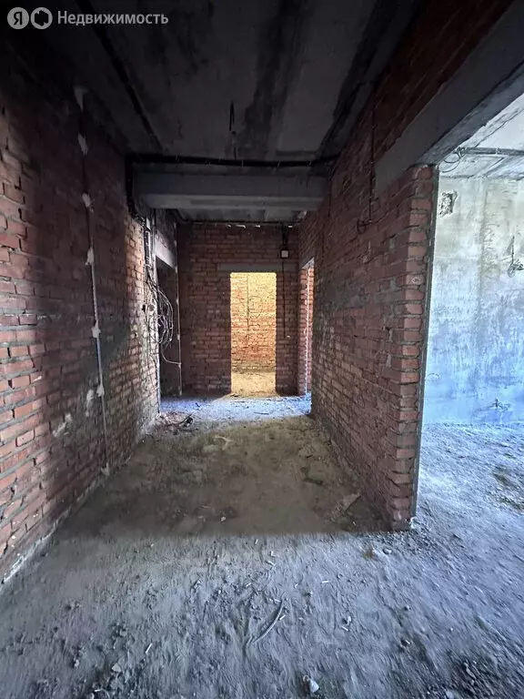 2-комнатная квартира: Владикавказ, улица Билара Кабалоева, 12 (71 м) - Фото 1