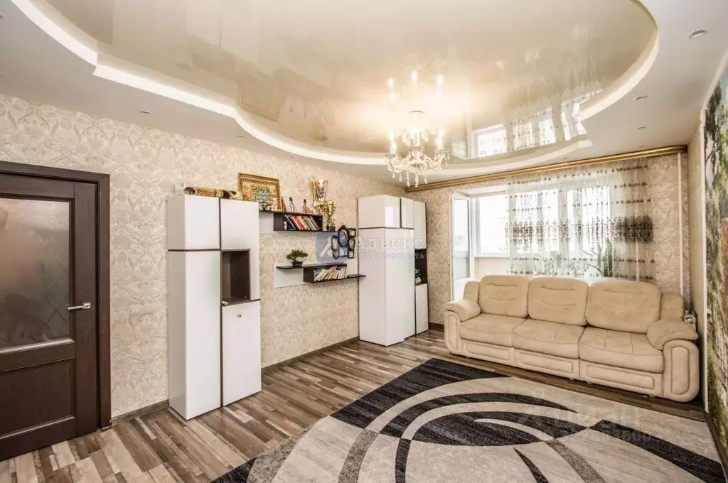 2-к кв. Тюменская область, Тюмень ул. Линейная, 11 (66.0 м) - Фото 1