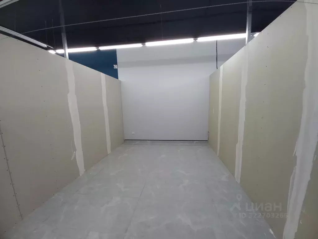 Офис в Северная Осетия, Владикавказ ул. Алихана Гагкаева, 12А (16 м) - Фото 1