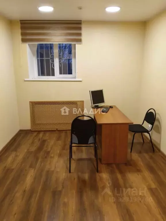 Офис в Владимирская область, Владимир Коммунар мкр, Центральная ул., ... - Фото 1