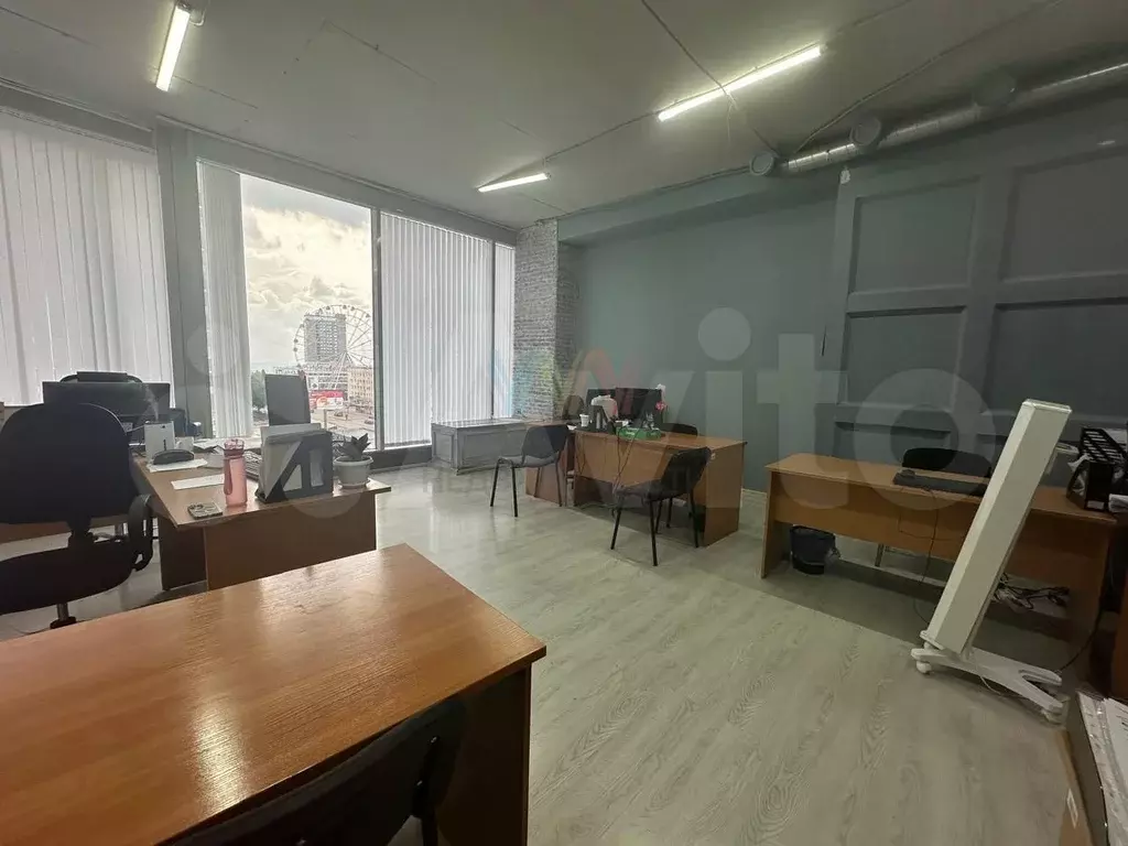 БЦ треугольник 50 м2 офис в аренду - Фото 1