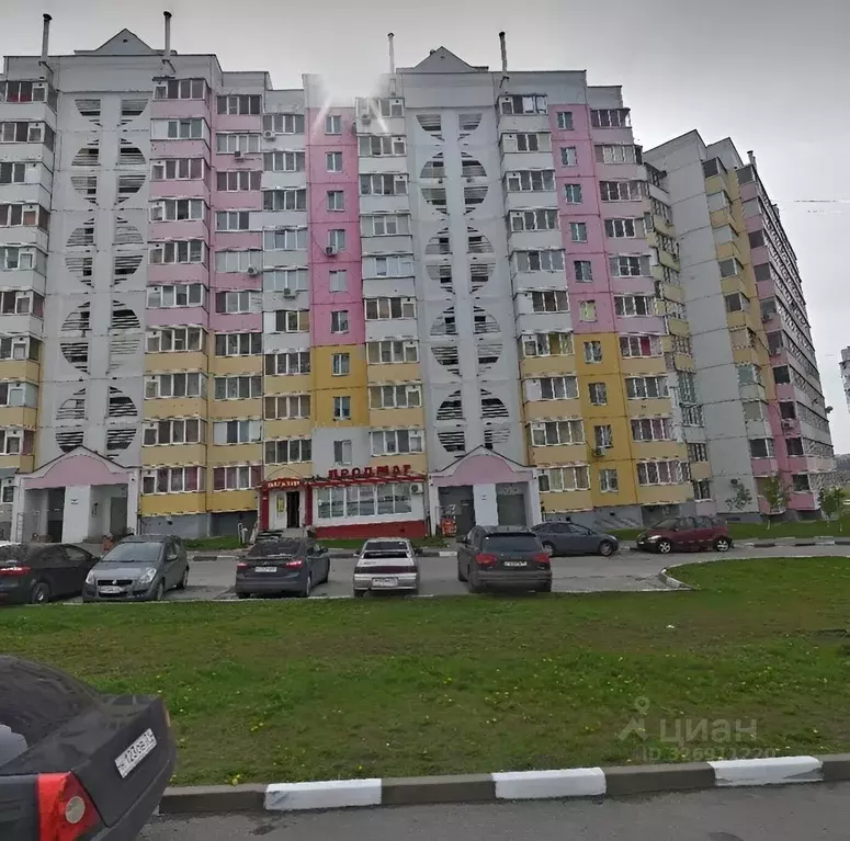 3-к кв. Белгородская область, Белгород ул. Есенина, 48 (70.0 м) - Фото 1