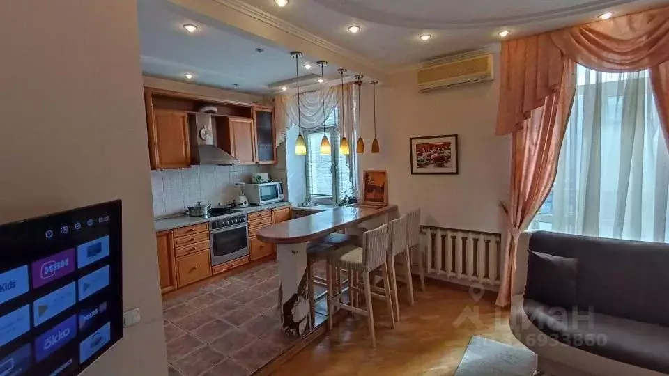 2-к кв. Новосибирская область, Новосибирск ул. Чаплыгина, 48 (52.3 м) - Фото 1