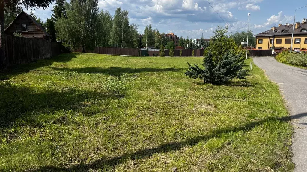 Участок в Москва д. Пучково, Ватутинки СНТ, 205 (10.0 сот.) - Фото 0