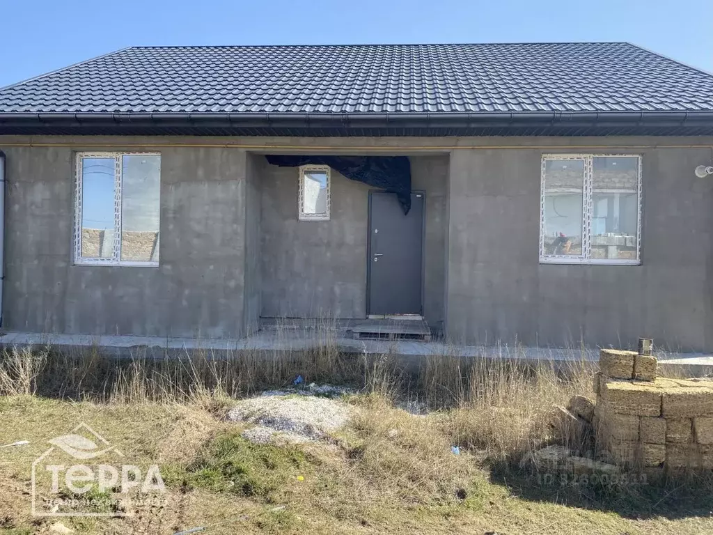 Дом в Крым, Евпатория ул. Февзи Билялова, 10 (99 м) - Фото 1