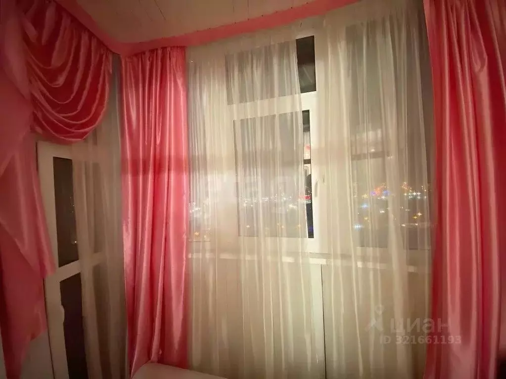 3-к кв. Тюменская область, Тюмень ул. Малыгина, 90 (130.0 м) - Фото 1