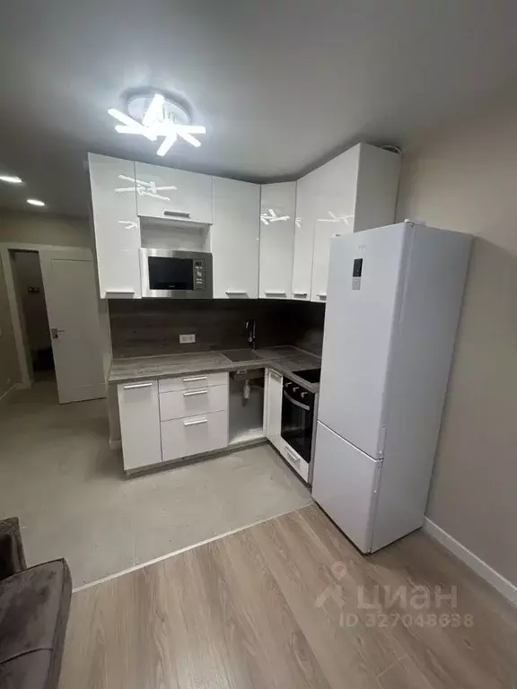 Студия Москва ул. Братьев Гранат, 8 (21.0 м) - Фото 2