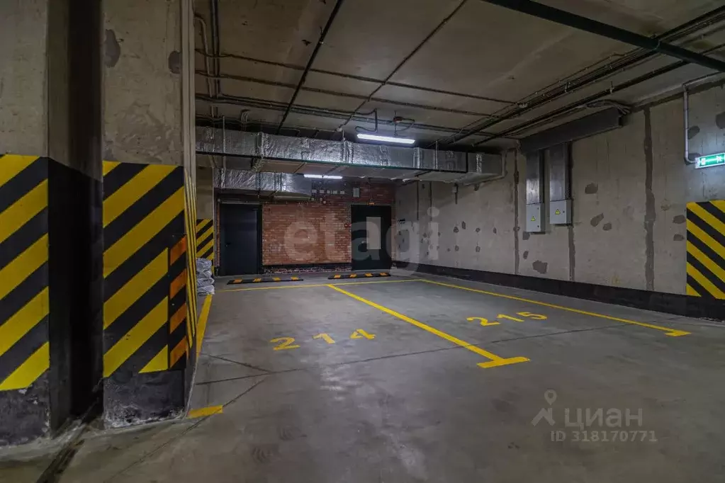 Гараж в Санкт-Петербург Комендантский просп., 58к1 (13 м) - Фото 0