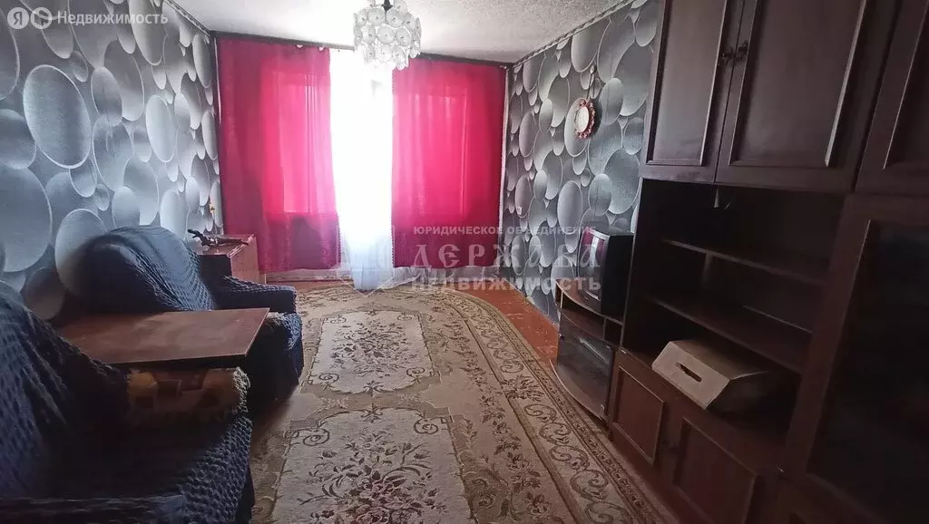 1-комнатная квартира: Кемерово, Космическая улица, 18 (23 м) - Фото 1
