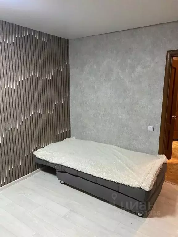 3-к кв. Татарстан, Нижнекамск просп. Химиков, 8 (70.0 м) - Фото 1