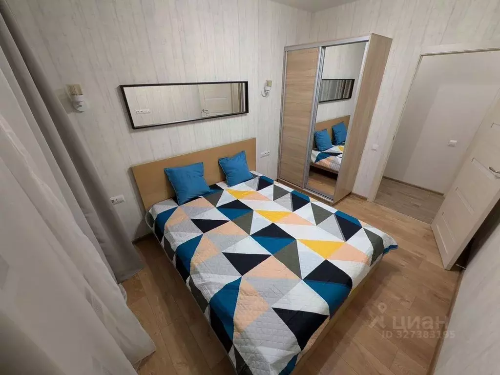 2-к кв. Санкт-Петербург ул. Парфеновская, 5 (60.0 м) - Фото 0