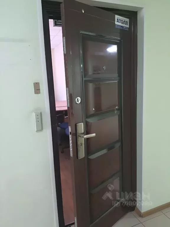Офис в Красноярский край, Красноярск ул. Красной Гвардии, 24 (36 м) - Фото 1