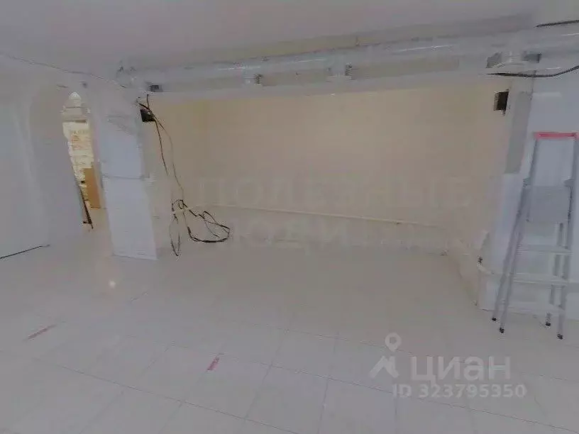 Торговая площадь в Новгородская область, Великий Новгород Псковская ... - Фото 1