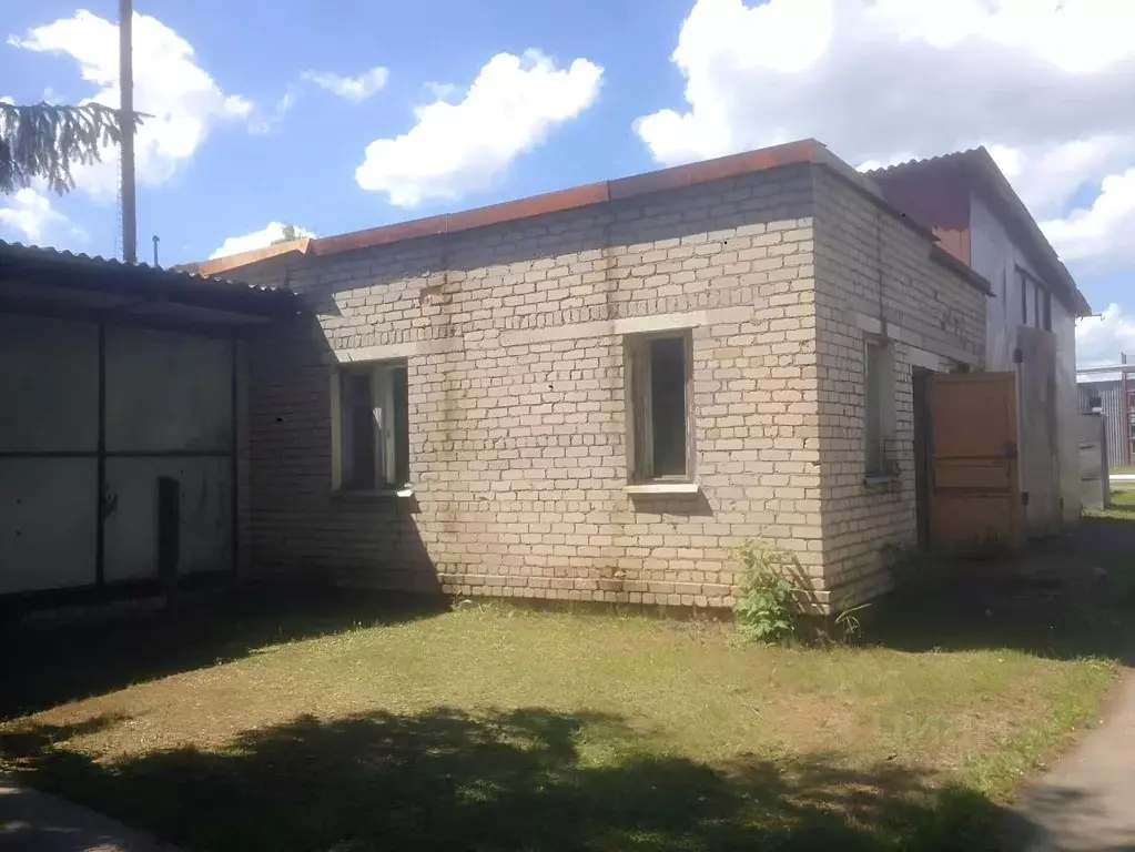 Помещение свободного назначения в Брянская область, Трубчевск ул. ... - Фото 2