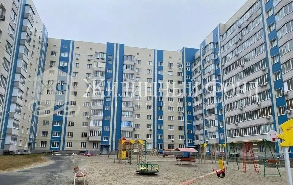 3-к кв. Курская область, Курск Хуторская ул., 4 (96.0 м) - Фото 0