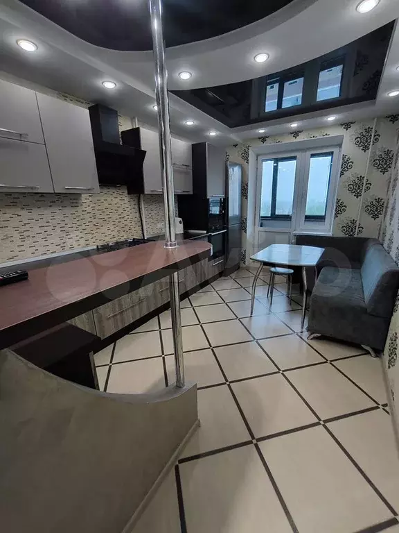 1-к. квартира, 45 м, 8/9 эт. - Фото 1