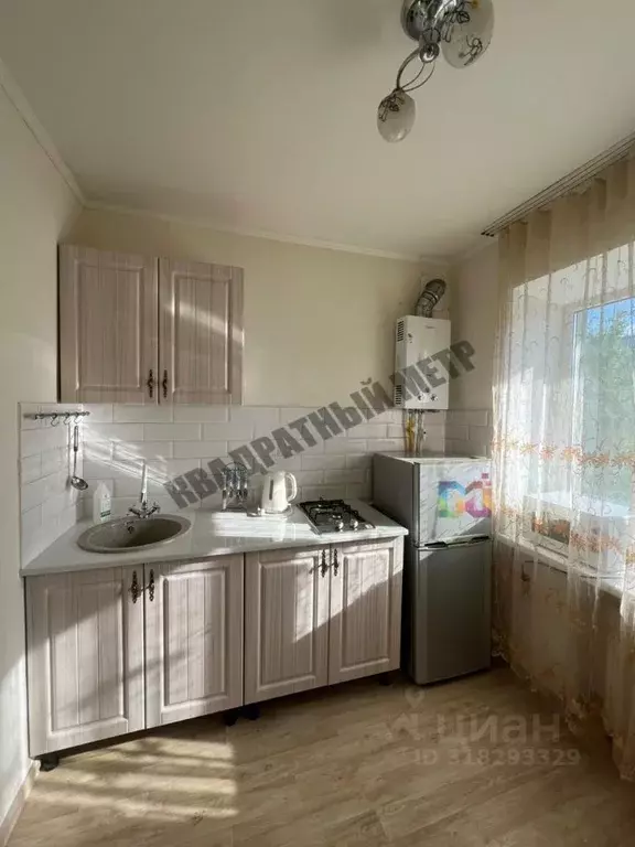 1-к кв. Калмыкия, Элиста ул. Илишкина, 3 (29.8 м) - Фото 0