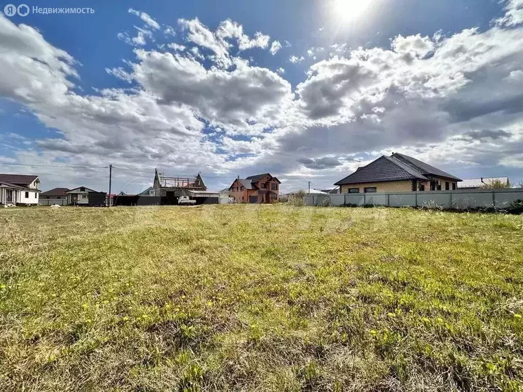 Участок в Тюменский район, деревня Ушакова, микрорайон Молодёжный (5.7 ... - Фото 0