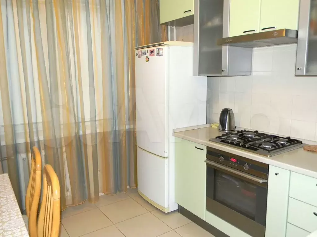 2-к. квартира, 55 м, 6/10 эт. - Фото 1