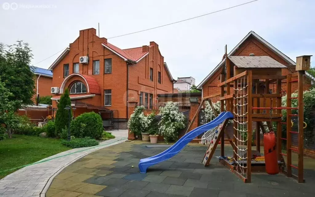 Дом в Омск, 3-я Ледорезная улица (300 м) - Фото 2