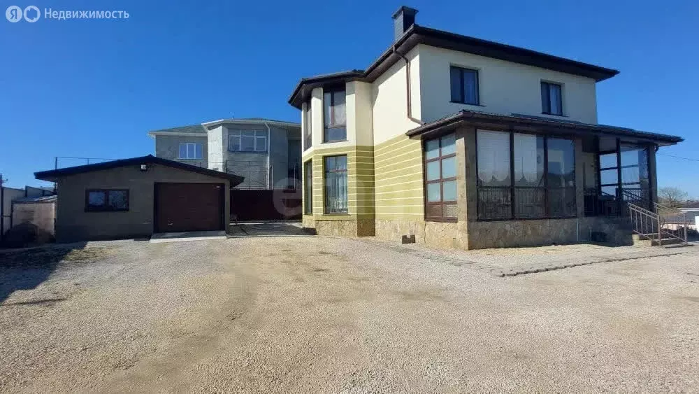 Дом в Трудовское сельское поселение, село Строгоновка, Полевая улица ... - Фото 1