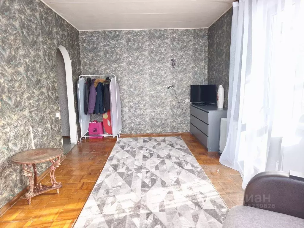 2-к кв. Челябинская область, Челябинск ул. Молодогвардейцев, 65а (50.0 ... - Фото 2