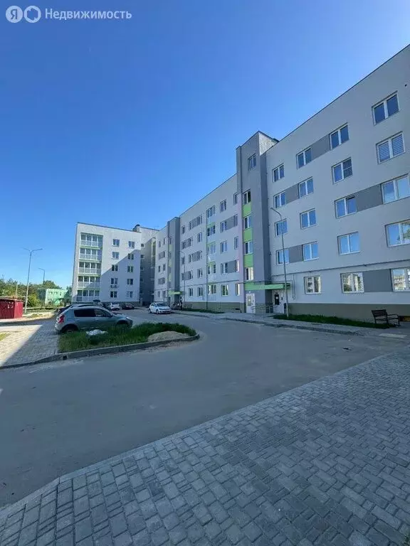 1-комнатная квартира: Бор, район Октябрьский, Молодёжная улица, 4А ... - Фото 2