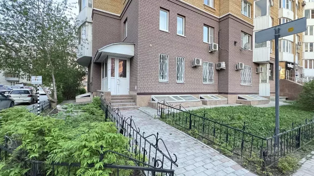 Офис в Тюменская область, Тюмень ул. Орджоникидзе, 11 (154 м) - Фото 1