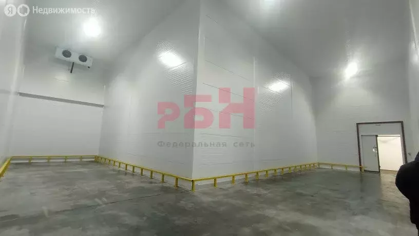 Склад (210 м) - Фото 1