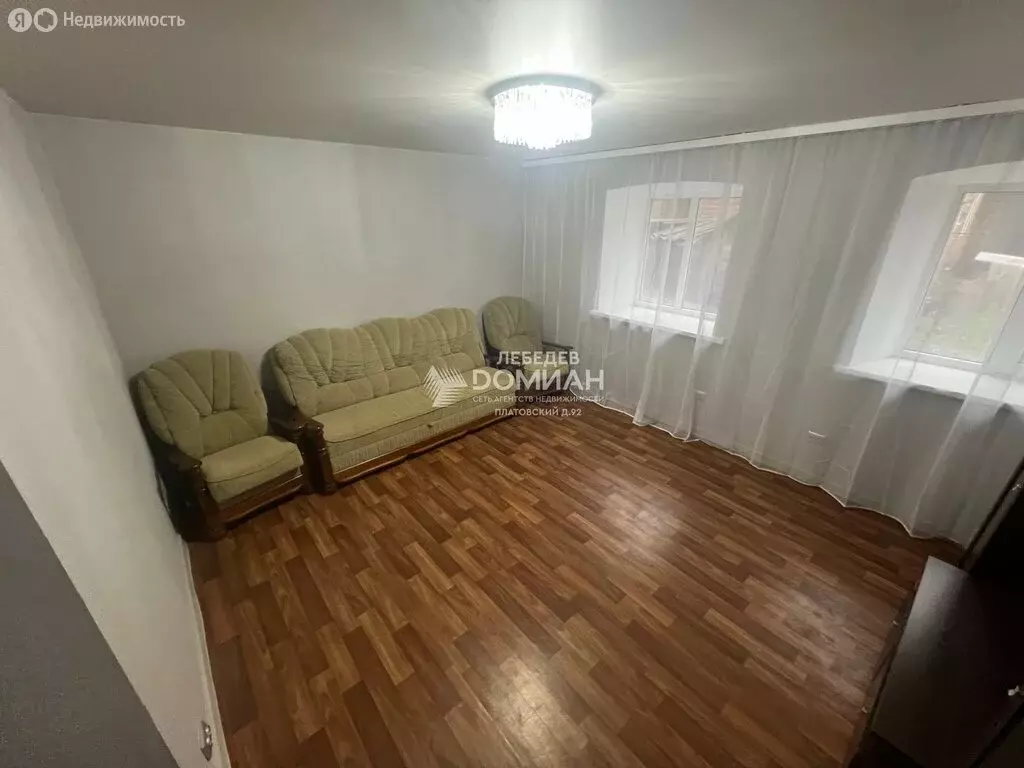 4-комнатная квартира: Новочеркасск, Платовский проспект, 92 (85.5 м) - Фото 1