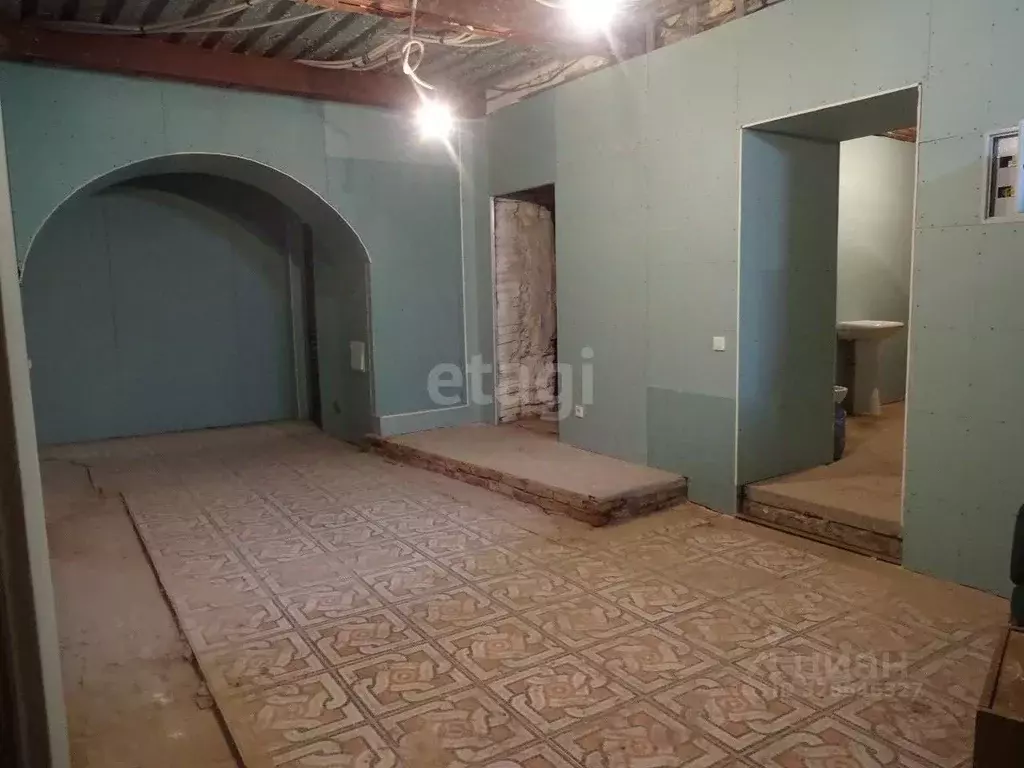 Офис в Саратовская область, Саратов ул. Имени Н.Г. Чернышевского, 184 ... - Фото 2