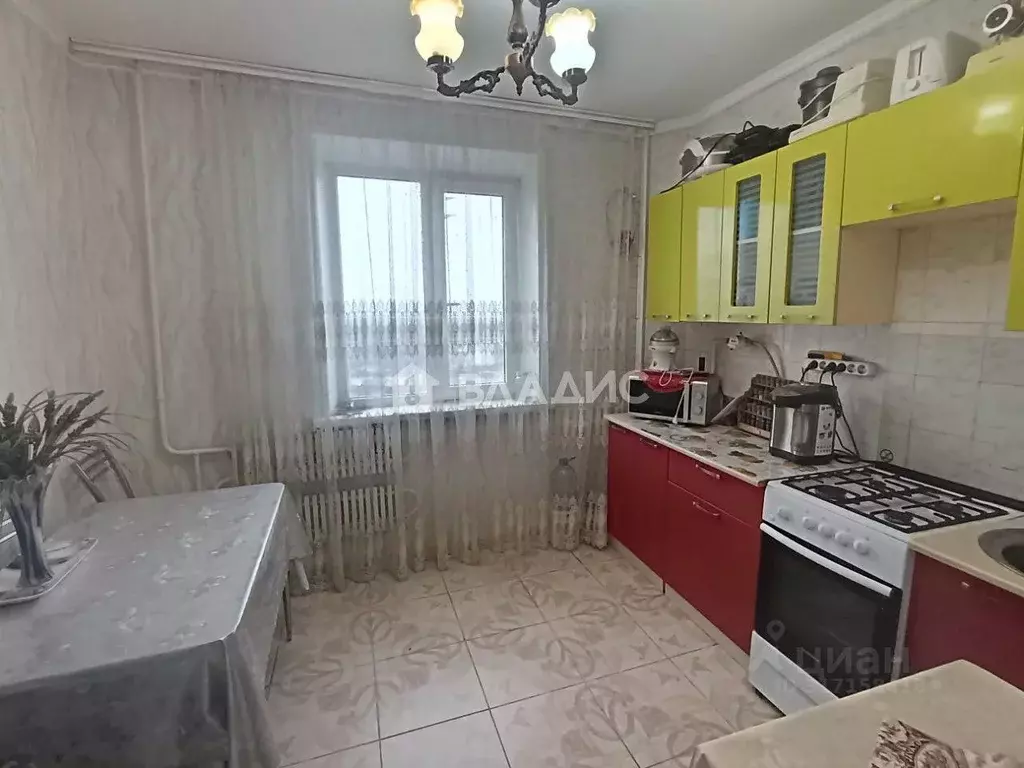 3-к кв. Белгородская область, Белгород Вокзальная ул., 28 (70.6 м) - Фото 0