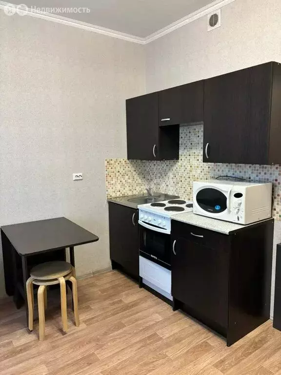 Квартира-студия: Тюмень, Верхнетарманская улица, 5 (23 м) - Фото 0