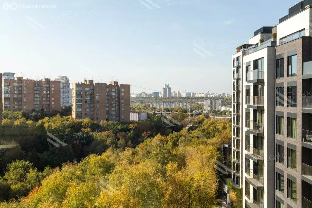 4-комнатная квартира: Москва, Мосфильмовская улица, 1Б (150 м) - Фото 1