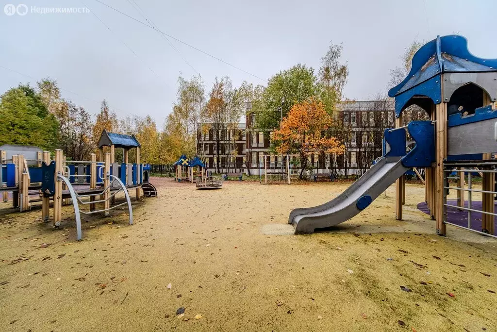 3-комнатная квартира: Санкт-Петербург, проспект Пятилеток, 6 (71 м) - Фото 2