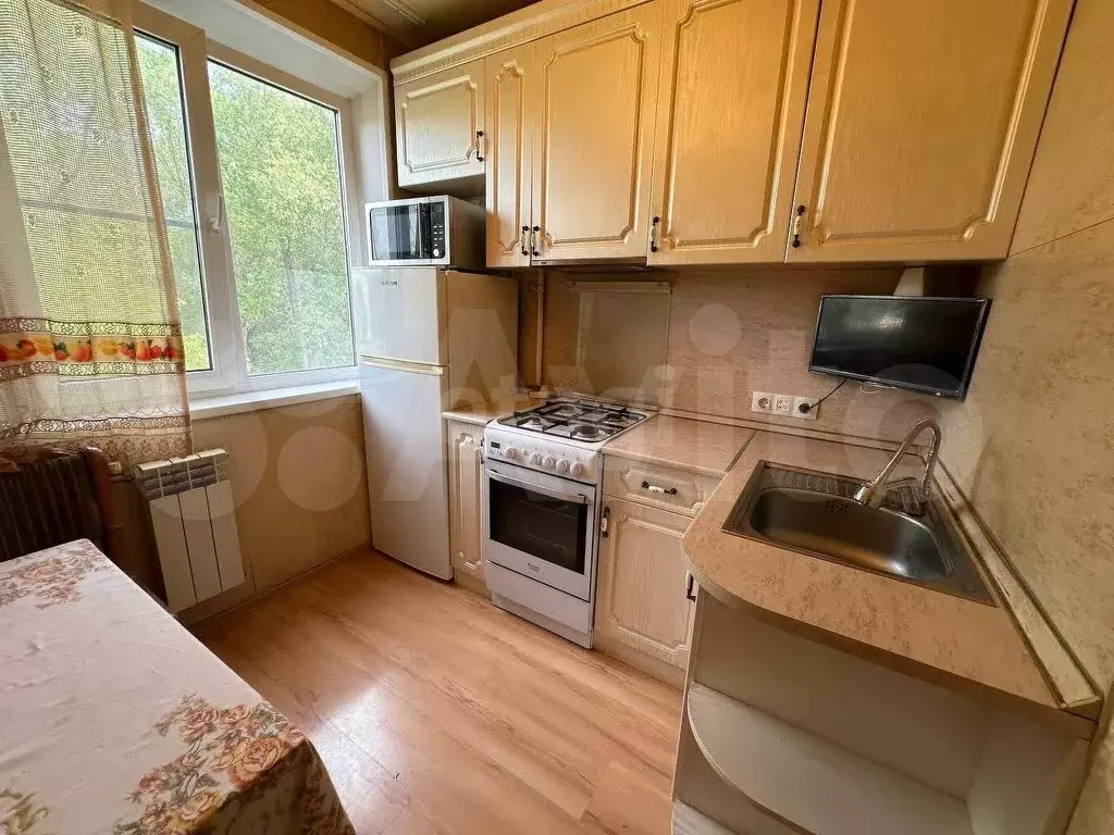 3-к. квартира, 61 м, 3/5 эт. - Фото 0