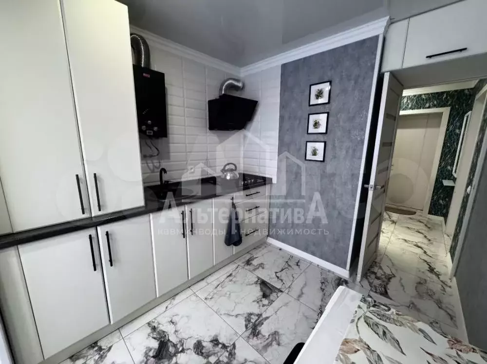1-к. квартира, 30 м, 3/5 эт. - Фото 0