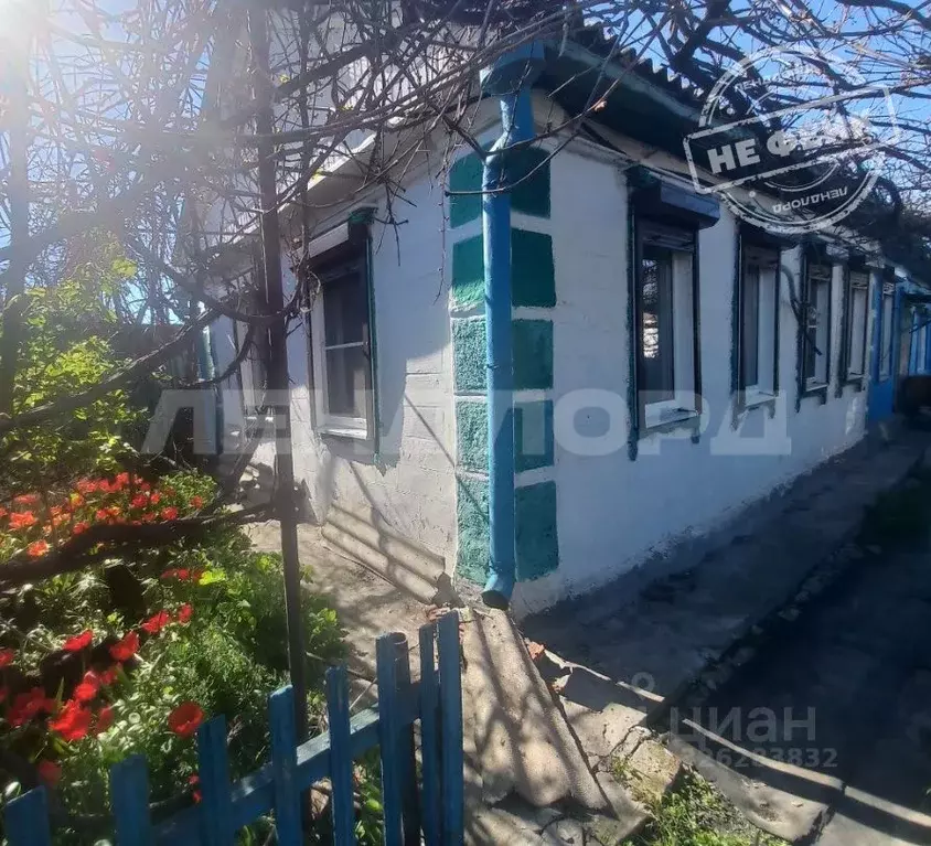 Дом в Ростовская область, Азов Азовский район, Украинская ул. (87 м) - Фото 0