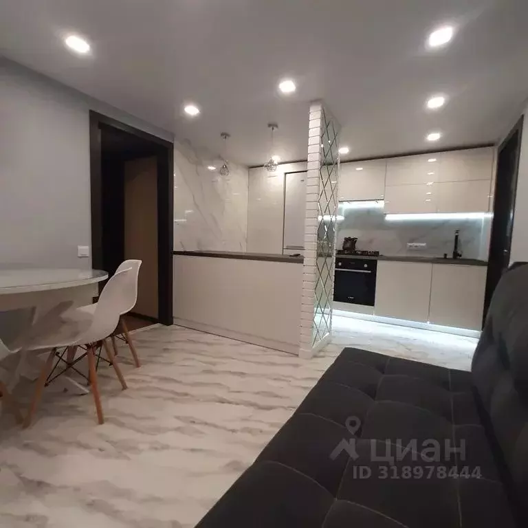 Дом в Оренбургская область, Соль-Илецк ул. Ленина, 33 (55 м) - Фото 0