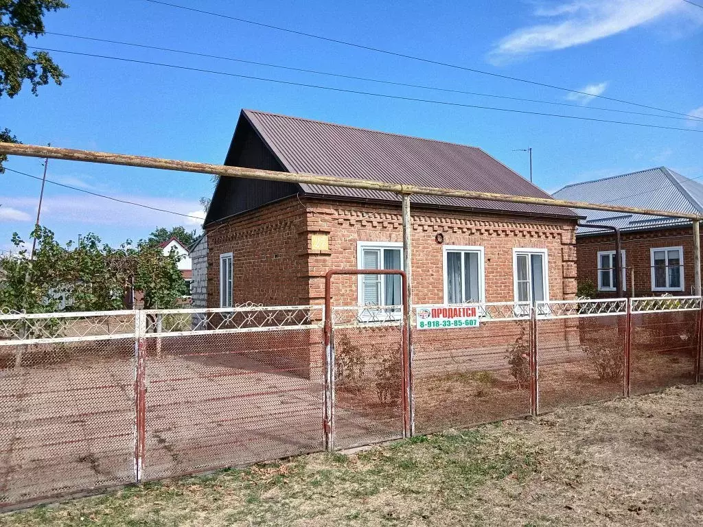 Дом в Краснодарский край, Тбилисское с/пос, Северин хут. ул. ... - Фото 2