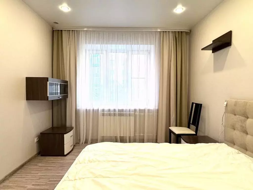 3-к кв. Мордовия, Саранск Мордовская ул., 35к192 (87.6 м) - Фото 0